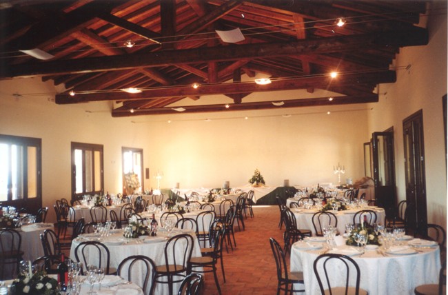 villa in cui royalricevimenti organizza cene e catering a bologna e zone limitrofe